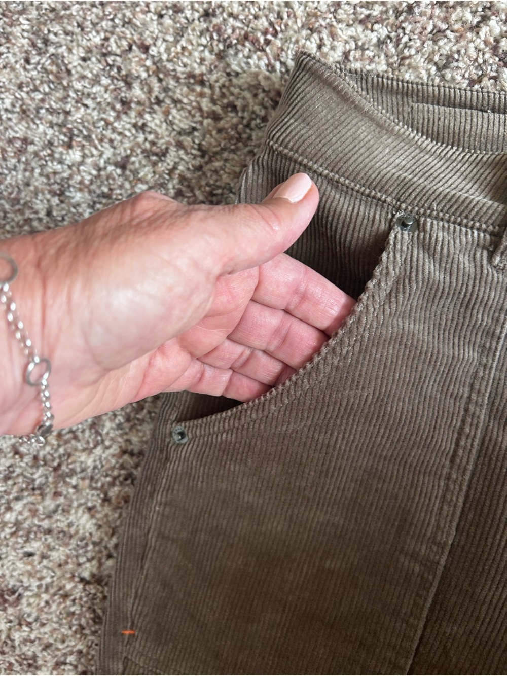 The Normal Brand Women’s Brown Gray Corduroy Split Flare High Rise Pants Size 27 - Picture 7 of 10